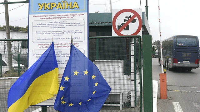 Яку їжу не можна перевозити через кордон – список